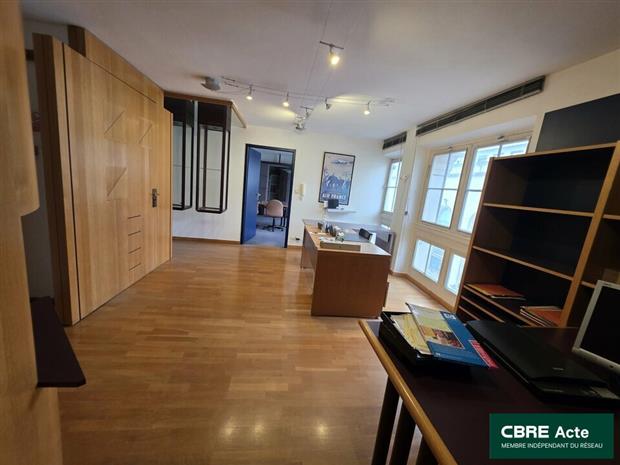 Bureau Location 54000 NANCY