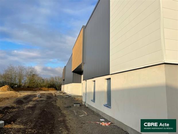 Local d'activités Location 54700 ATTON
