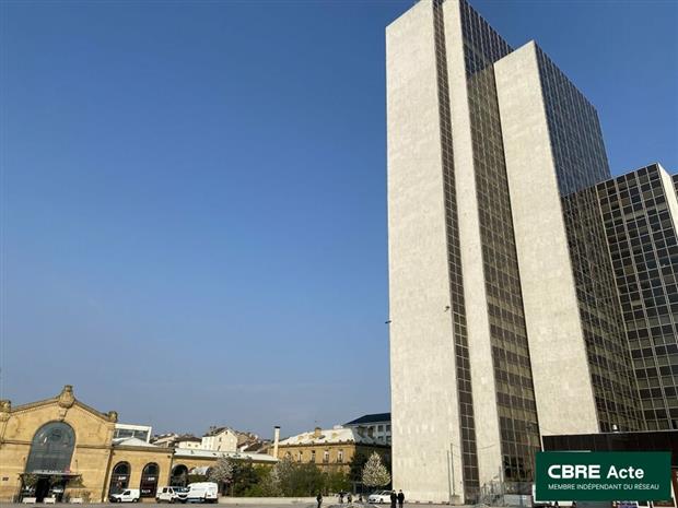 Bureau Location 54000 NANCY