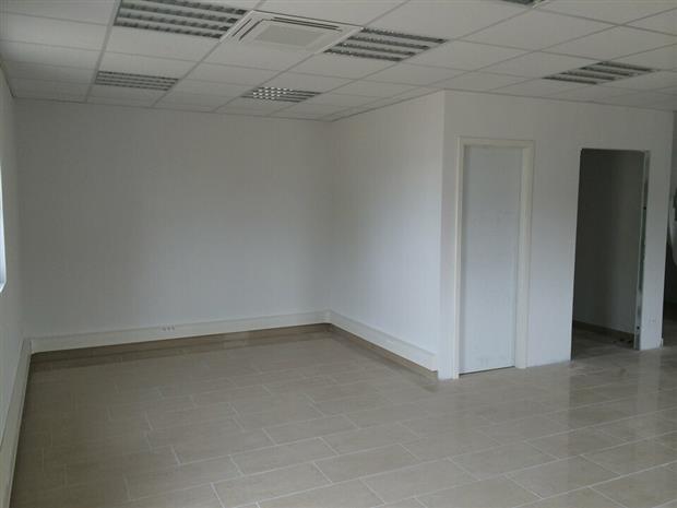 Local d'activités Location 54850 MESSEIN