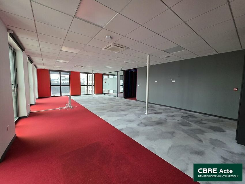 Bureau Location 54000 NANCY