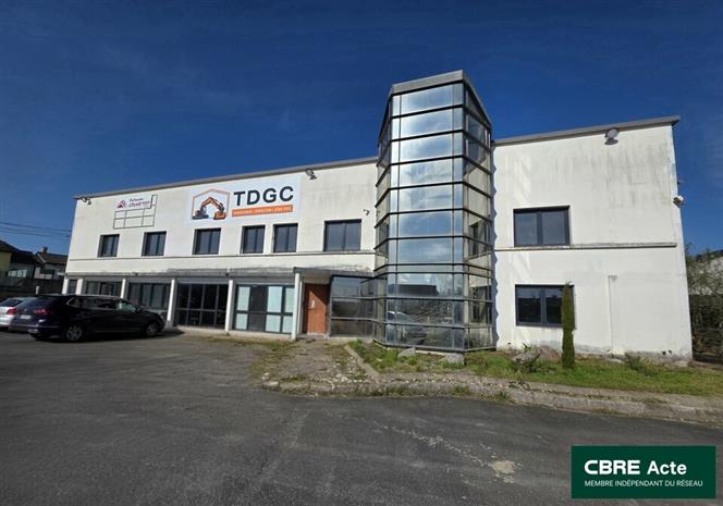 Bureau Location 54280 SEICHAMPS