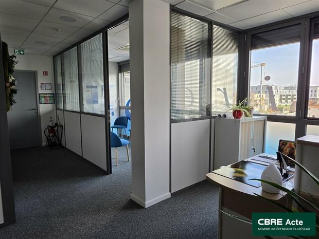 Bureau Location 54000 NANCY