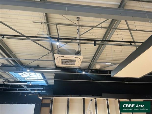 Commerce Location 54180 HEILLECOURT