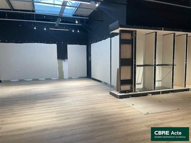 Commerce Location 54180 HEILLECOURT