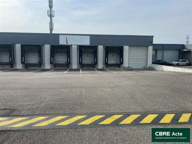 Local d'activités Vente 54180 HEILLECOURT