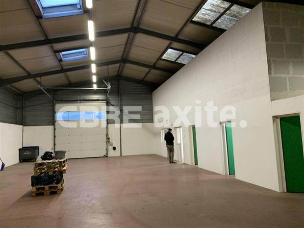 Local d'activités Location 74330 POISY