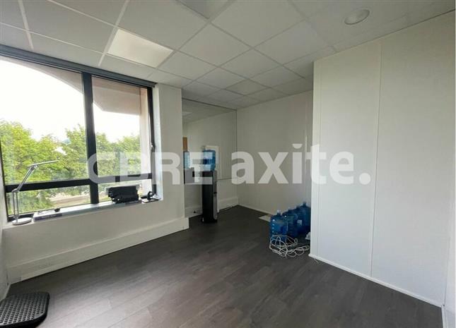 Bureau Location 74330 EPAGNY METZ TESSY