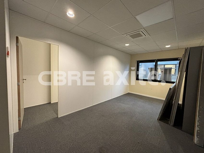 Bureau Location 74960 MEYTHET