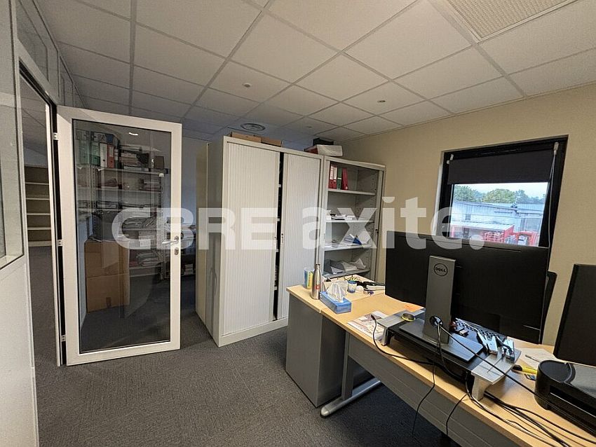 Bureau Location 74960 MEYTHET