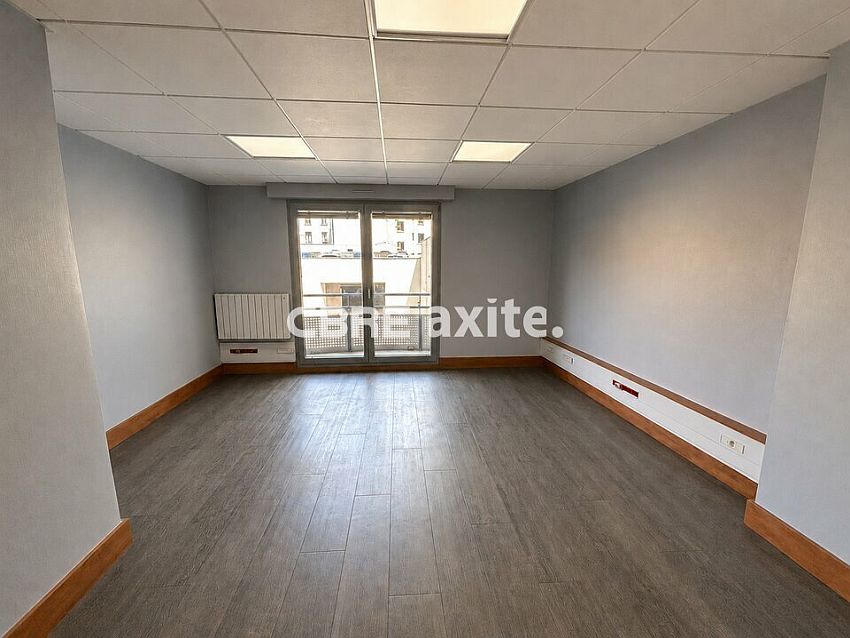 Bureau Location 74000 ANNECY