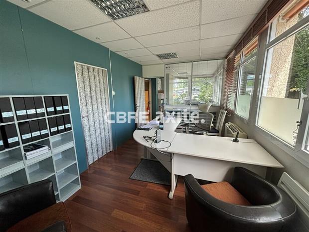 Bureau Location 74320 SEVRIER