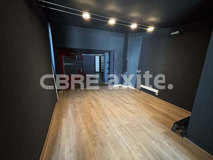 Commerce Location 74000 ANNECY