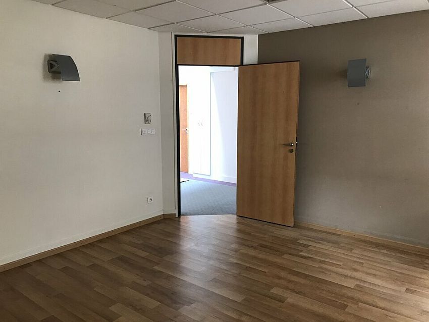 Bureau Location 74100 ANNEMASSE