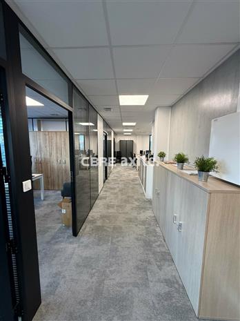 Bureau Location 74330 POISY