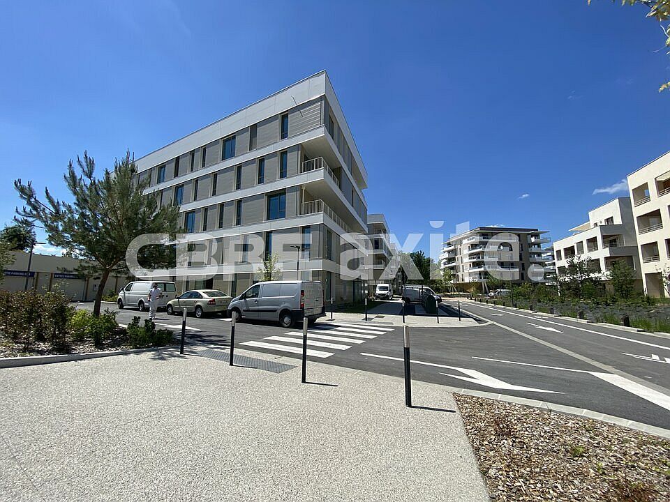 Bureau Location 74370 Annecy-Pringy