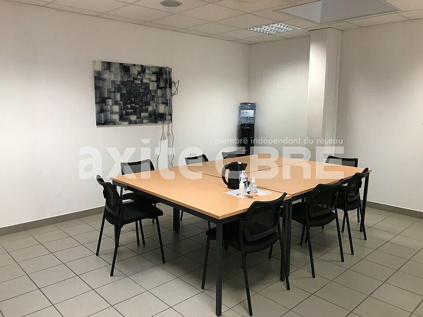 Bureau Location 74160 ARCHAMPS