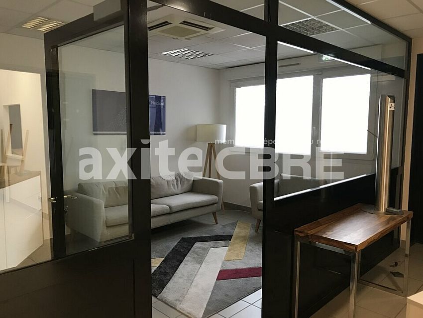 Bureau Location 74160 ARCHAMPS