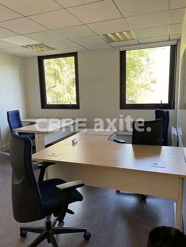 Bureau Location 74600 SEYNOD
