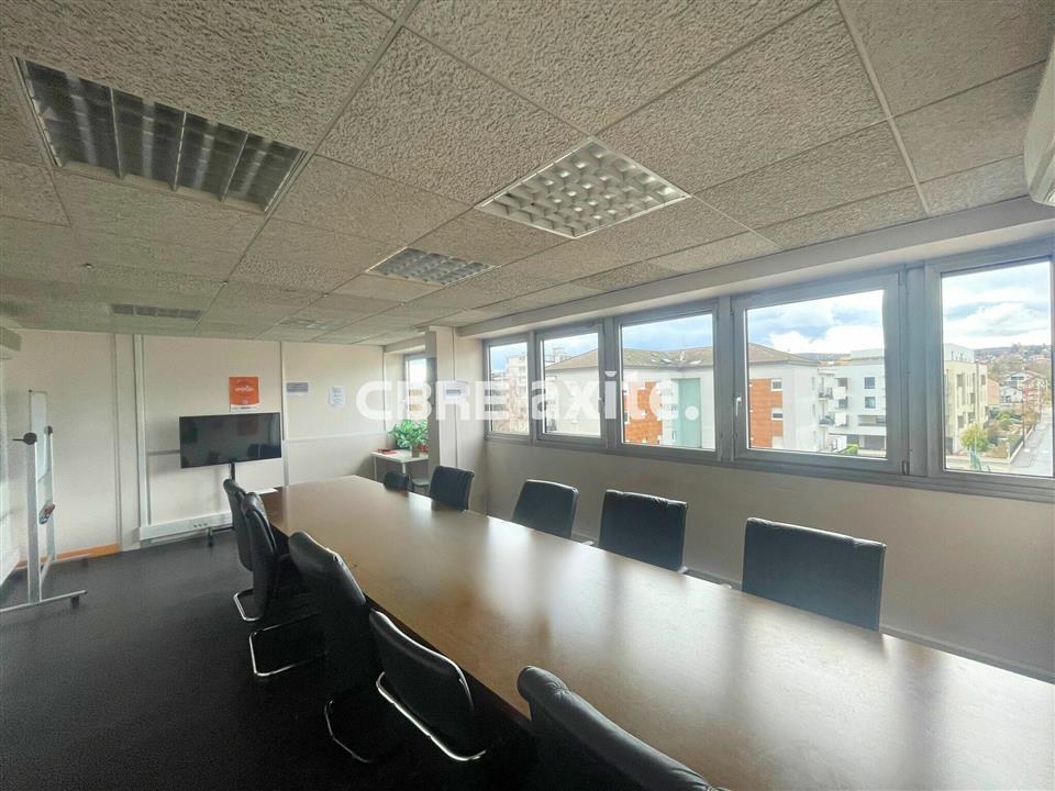 Bureau Location 74960 MEYTHET