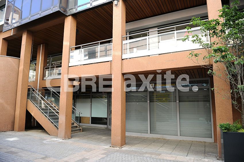 Commerce Location 74100 ANNEMASSE