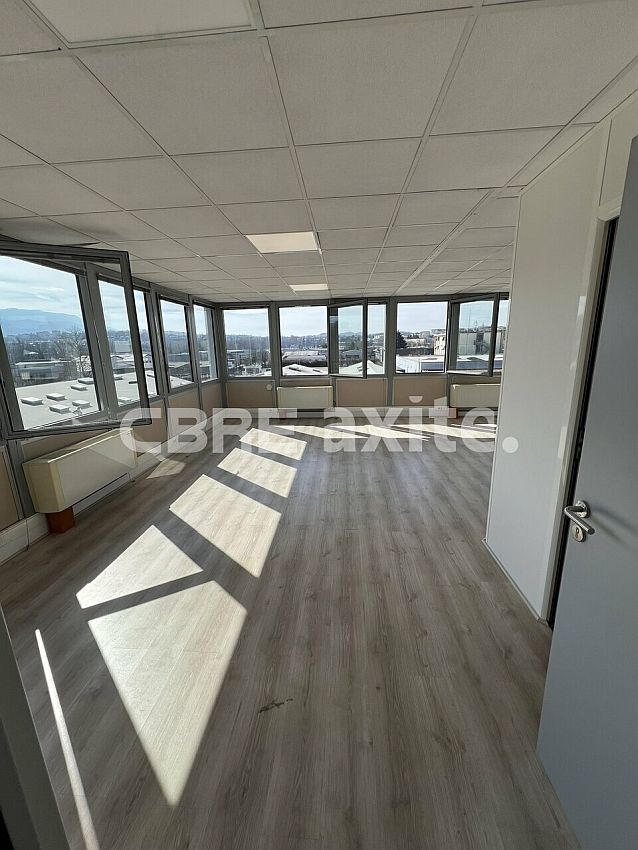 Bureau Location 74960 MEYTHET