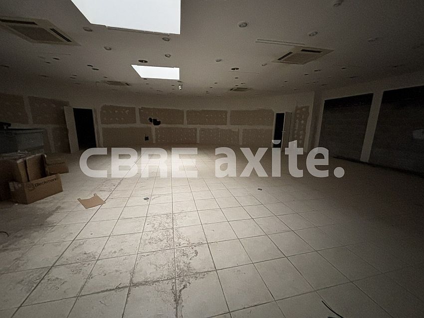 Commerce Location 74100 ANNEMASSE