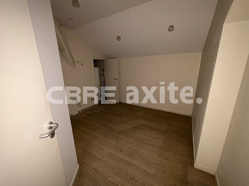 Commerce Location 74100 ANNEMASSE