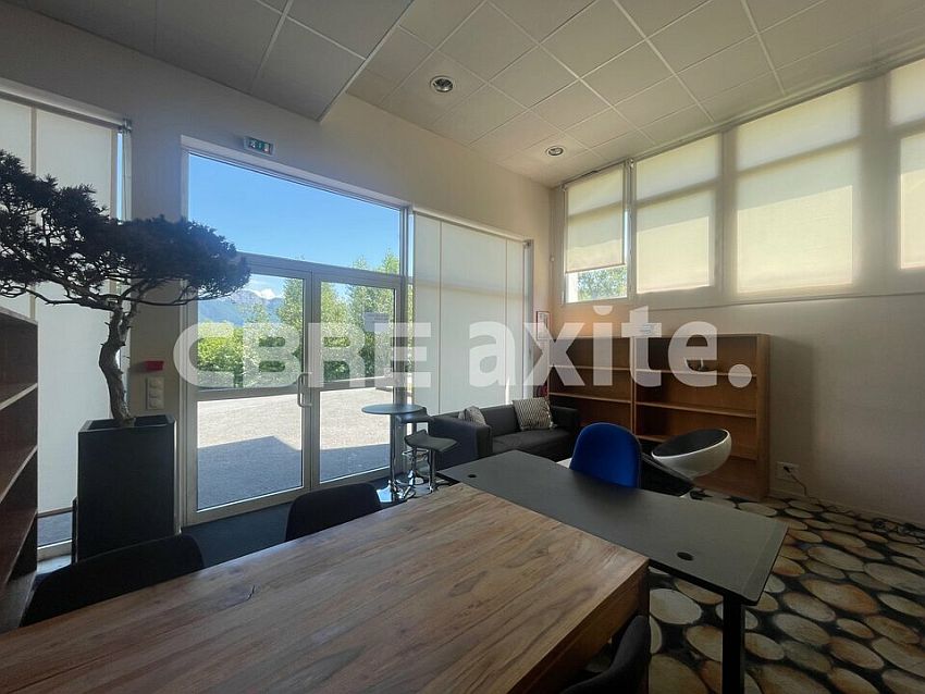 Local d'activités Location 74960 ANNECY - CRAN-GEVRIER