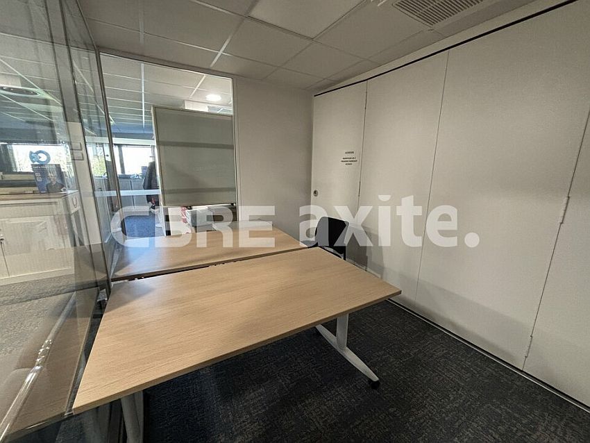Bureau Location 74650 CHAVANOD