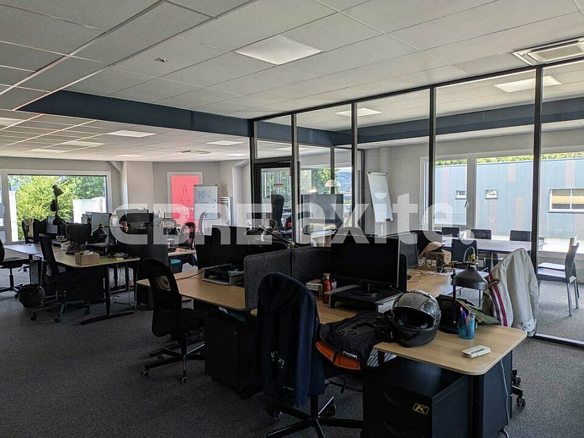 Bureau Location 74960 CRAN GEVRIER