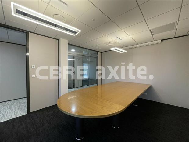 Bureau Location 74300 THYEZ