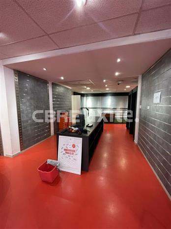 Commerce Location 74000 ANNECY