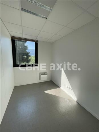 Bureau Location 74600 SEYNOD