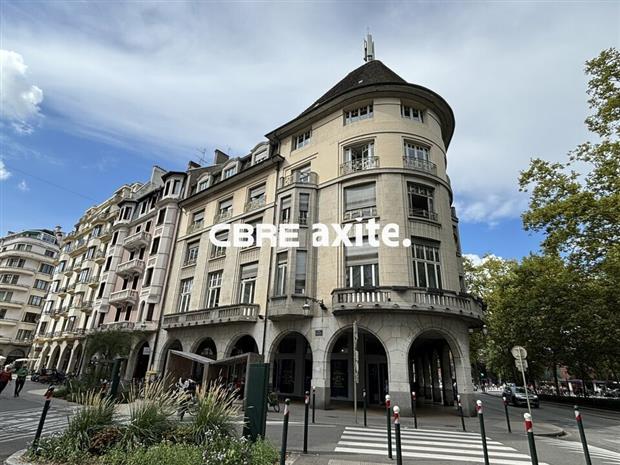 Chargement de l'image...