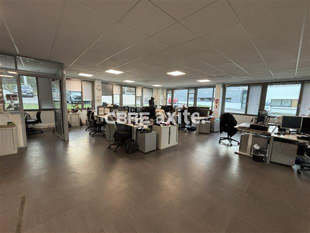 Bureau Location 74650 CHAVANOD