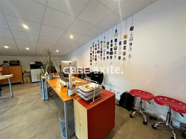 Bureau Location 74330 SILLINGY