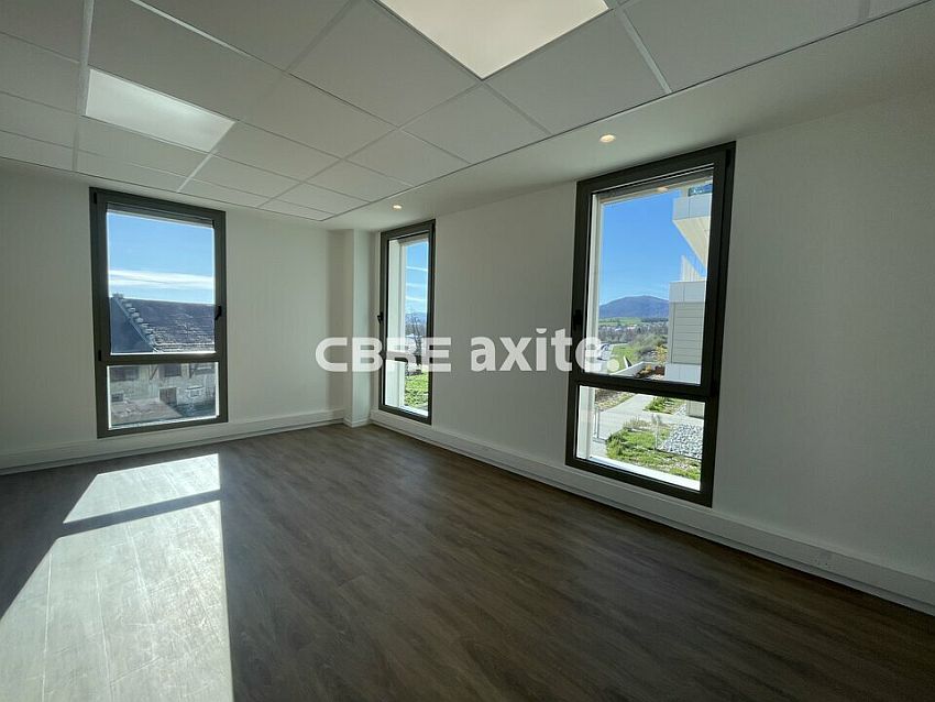 Bureau Location 74370 ANNECY