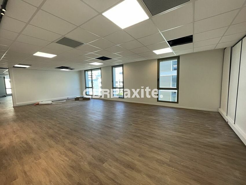 Bureau Location 74370 ANNECY