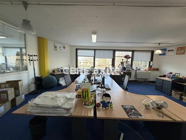 Bureau Location 74160 ARCHAMPS