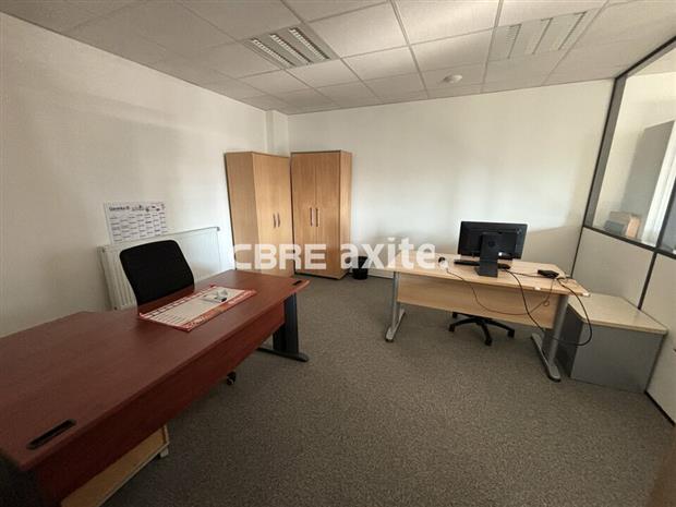 Bureau Location 74650 CHAVANOD