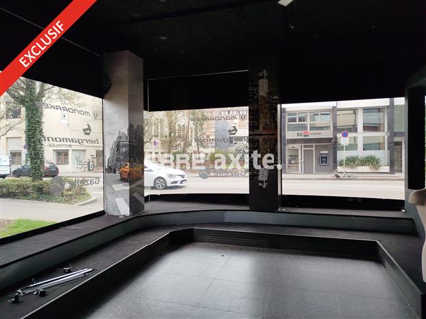 Commerce Location 74000 ANNECY