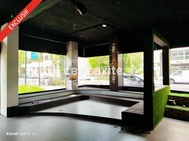 Commerce Location 74000 ANNECY