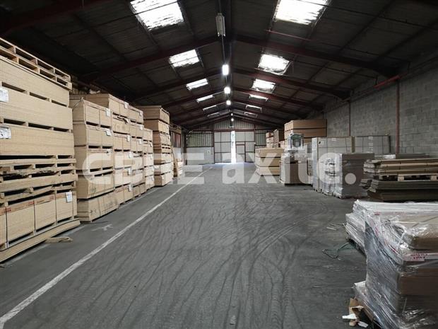 Local d'activités Location 74230 THONES