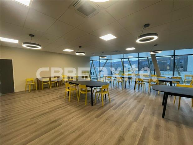 Bureau Location 74650 CHAVANOD