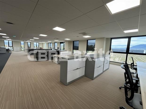 Bureau Location 74650 CHAVANOD