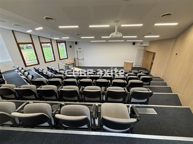 Bureau Location 74410 SAINT-JORIOZ