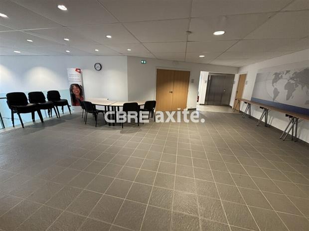 Bureau Location 74410 SAINT-JORIOZ