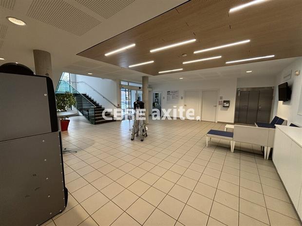 Bureau Location 74410 SAINT-JORIOZ