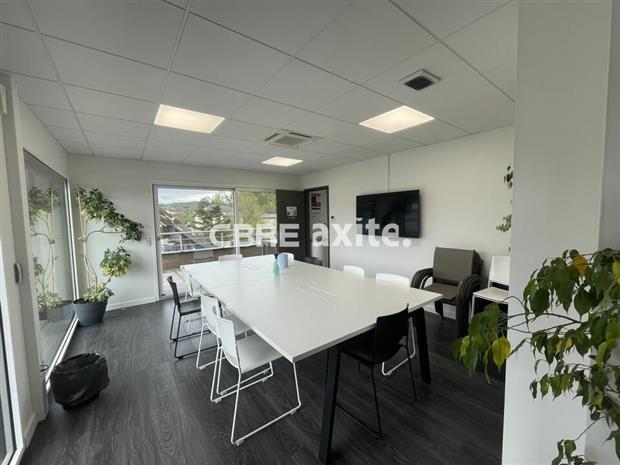 Bureau Location 74650 CHAVANOD